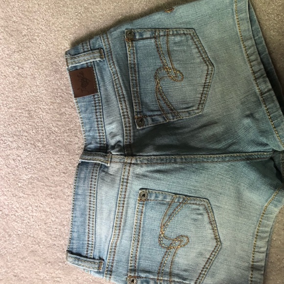 jean shorts - Picture 2 of 3